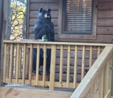 Mount Ida House | Bear Den on Lake Ouachita 2BR Condo at Mountain Harbor Resort