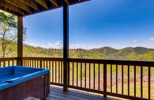 Little Creek Falls House | Bear Haven Cabin
