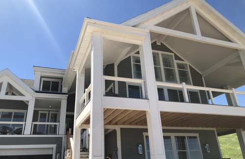 Harbor Village House | Bear Lake Boat House
