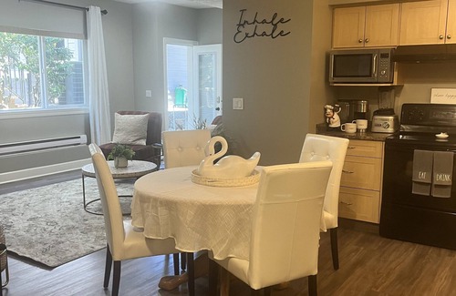 Bear Mountain Resort House | Bears Den close to golf course on Bear Mountain.