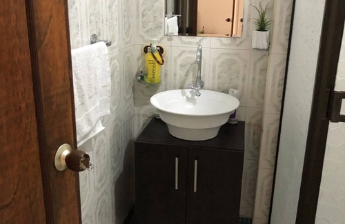 Granada Apartment | Beatiful 3 Bedroom Apartment Barrio Granada In the HEART OF CALI , Colombia.