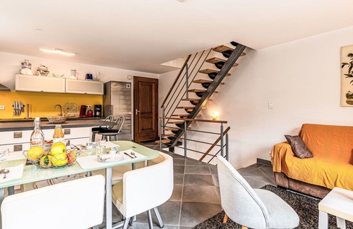 Santa-Reparata-di-Moriani House | Beautiful villa for 6 guests with WIFI, TV, terrace, pets allowed, panoramic view and parking