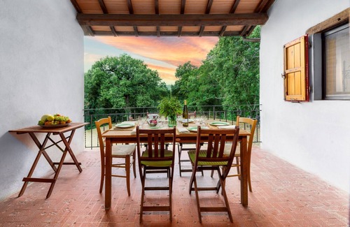 Pieve Santo Stefano House | Beautiful 3BR House with pool in the Woods!