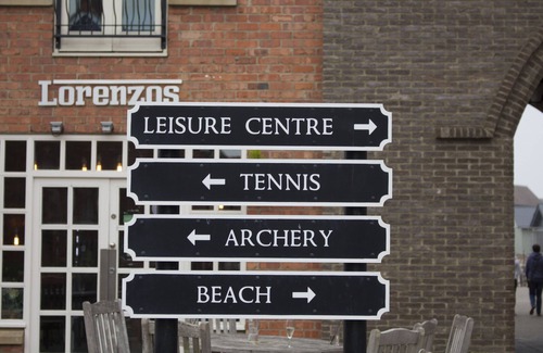 Muston House | Beaurepaire, Beach House at The Bay Filey.