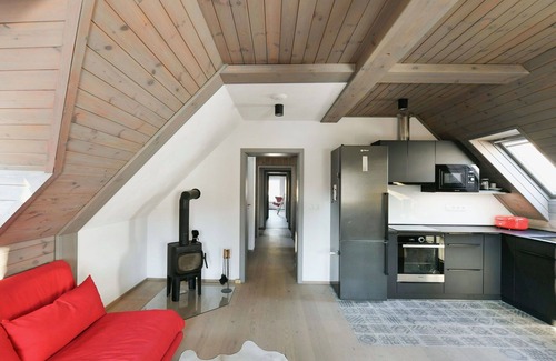 Horni Marsov Apartment | Beautiful apartment for 6 people with WIFI, TV, patio and panoramic view