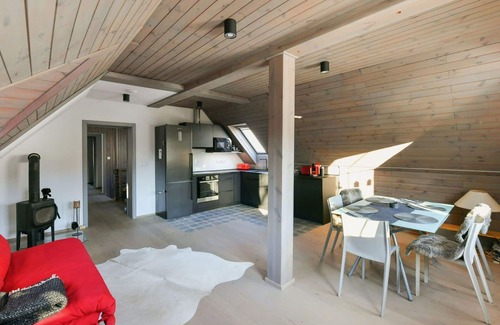 Horni Marsov Apartment | Beautiful apartment for 6 people with WIFI, TV, patio and panoramic view