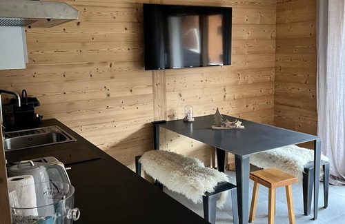 La Chapelle-d'Abondance Apartment | BEAUTIFUL, FULLY RENOVATED APARTMENT AT THE FOOT OF THE SLOPES
