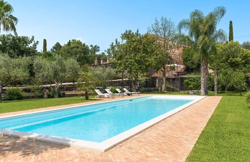 Aci Sant'Antonio Villa | Beautiful private villa for 6 guests with A/C, private pool, WIFI, terrace and parking