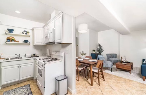 Civic Core Apartment | Beautiful 1 BD Condo in Downtown San Diego.