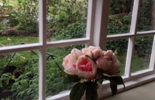 Tring House | Beautiful 1 bed Cottage Retreat in Countryside