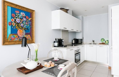 Queenstown Apartment | Beautiful 1 bed flat Chelsea Bridge Wharf