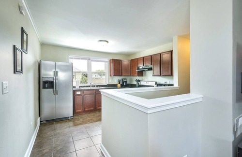 Italian Village Apartment | Beautiful 1 Bedroom Near Short North