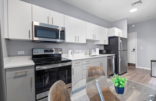 Everett Apartment | Beautiful 1BR Near Encore Boston 7307