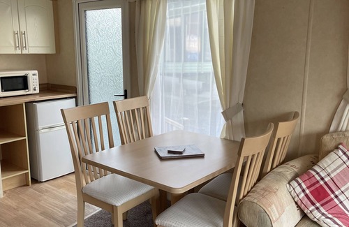 Monreith Cabin | Beautiful 2-Bed Static caravan