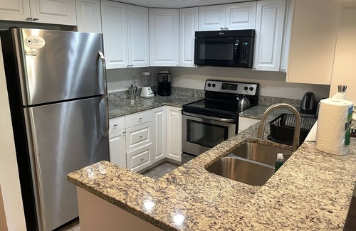 Deerfield Beach Condo | Beautiful 2 bedroom 2 bath Condo