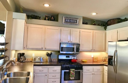 Cathedral City Villa | Beautiful 2 bedroom 2 bathroom with/den/office villa.