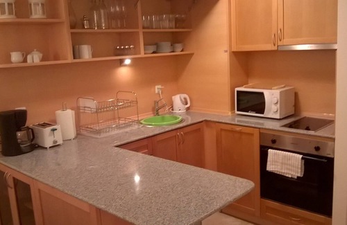 Topola House | BEAUTIFUL 2 BEDROOM APARTMENT OVERLOOKING THE BLACK SEA