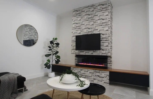 Plympton House | Beautiful 2 bedroom home in Plympton