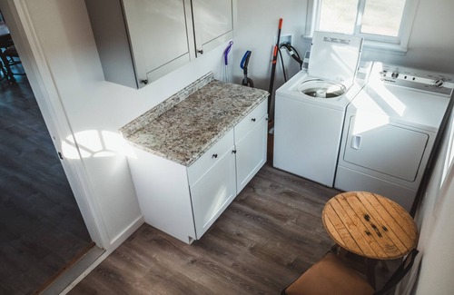 Gaston House | Beautiful 2 bedroom home with amazing views