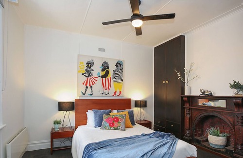 Camperdown House | Beautiful 2-storey, 5 bedroom home with amazing facilities