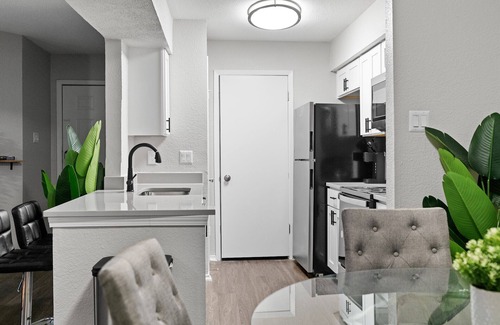 University Hills and Windsor Park Apartment | Beautiful 2BD/2BA in University Hills 6703