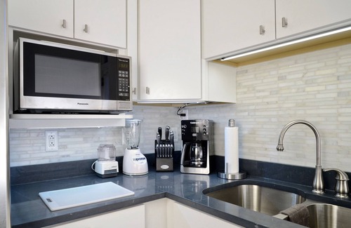 Pittsburgh Apartment | Beautiful 2BR Apt./Pittsburgh/East/Regent Square/Frick Park