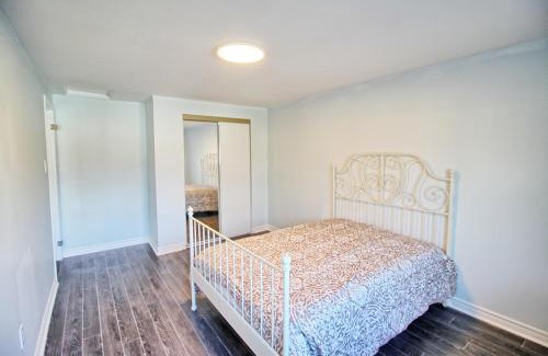 Thornhill House | Beautiful 2nd floor Bedroom
