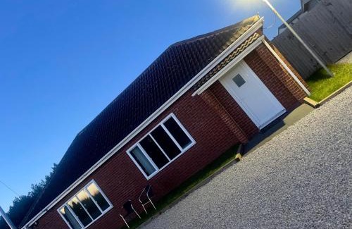Bircotes House | Beautiful 3-Bed Bungalow in Bawtry Doncaster