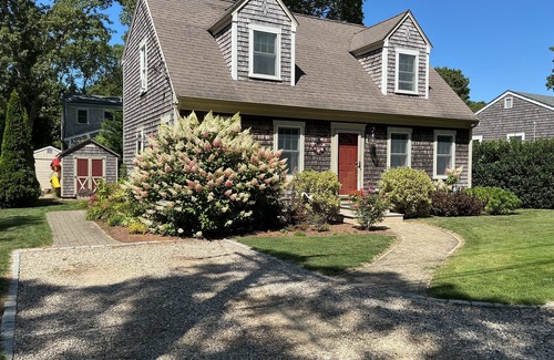 Teaticket House | Beautiful 3 bedroom home just steps to bay beaches