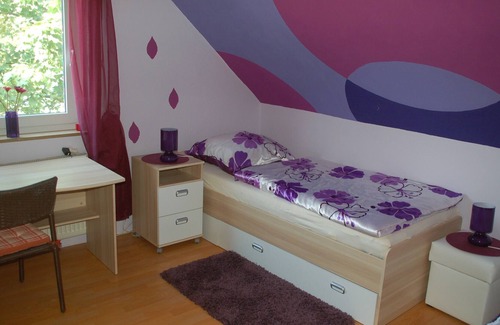 Im Geiger Apartment | Beautiful 3-room apartment with fireplace oven near city, stylish