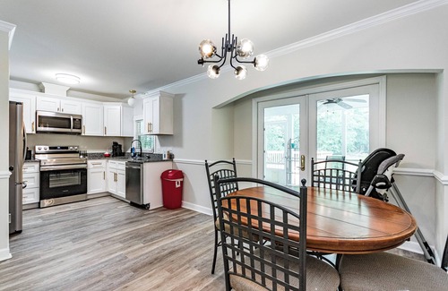 Fuquay-Varina House | Beautiful 3bed/2bath ranch - starts @ 3.5k/month