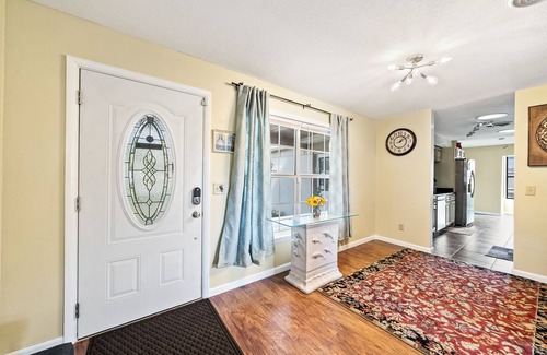 Rockledge House | Beautiful 4-Bedroom Bungalow with Modern amenities