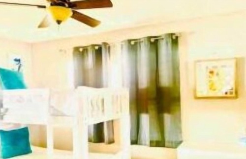 Morena House | Beautiful 4 bedroom Home! Mission Bay, Bay Park