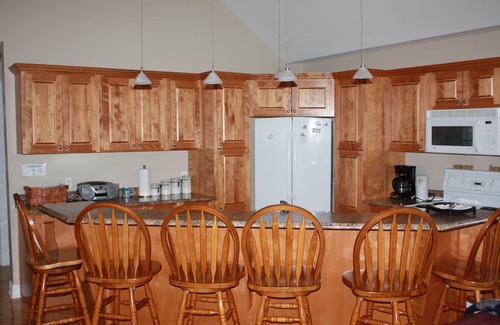Brigus House | Beautiful 4 bedroom Home Overlook Brigus Harbour