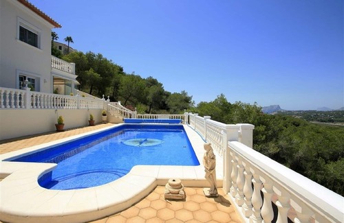 Paichi Villa | Beautiful 4 bedroom villa in Moraira