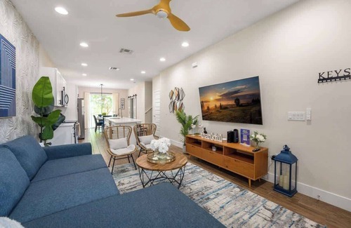 Kissimmee House | Beautiful 4BR Home w/Modern Design