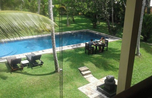 Bouvet Island Villa | Beautiful 5 bedroom fully staffed Villa in Bentota, Sri Lanka