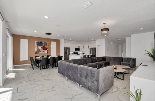 Kissimmee House | Beautiful 9Bed Home Close to Disney-2613CA