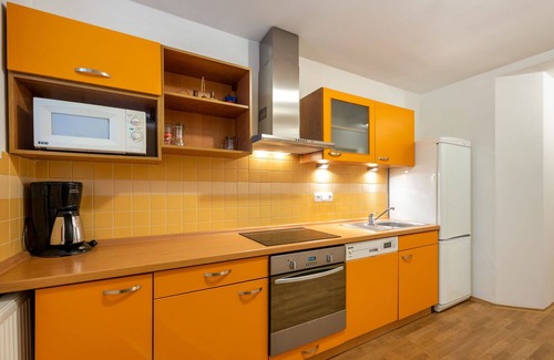 Tanvald Apartment | Beautiful apartment for 12 people with WIFI, TV and pets allowed