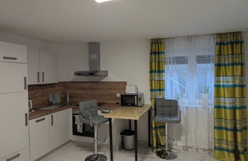 Kirchheim am Neckar Apartment | Beautiful and cozy apartment/granny apartment near Tripsdrill in Cleebronn