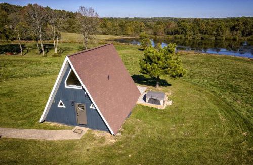 Makanda House | Beautiful A-frame with Hot-tub in Makanda, Illinois