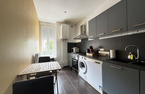 Creuzier-le-Vieux Apartment | Beautiful "Agadir" apartment for 6 people