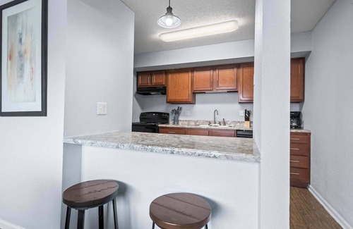 Springfield Apartment | Beautiful and Cozy Apartment in Springfield- 2 Bedroom