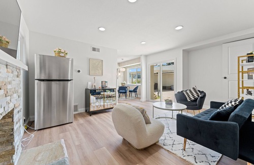 Glendora House | beautiful and quiet/2 beds/2baths house