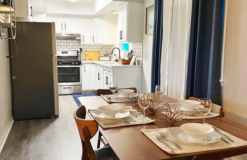 Hammond House | Beautiful and updated place to stay in a quiet neighborhood of Munster Indiana.
