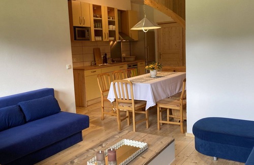 Muhldorf Apartment | Beautiful apartment for 8 guests with WIFI, balcony and parking