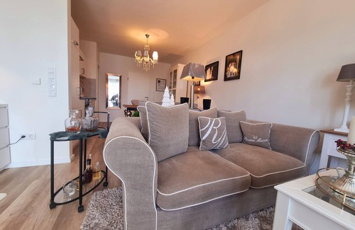 Rheda-Wiedenbruck Apartment | Beautiful apartment in a quiet location in Rheda-Wiedenbrück