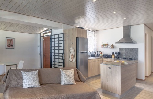 Tombeau Bay Apartment | Beautiful apartment. Le Bi-Dul, by the sea, waterfront with swimming pool