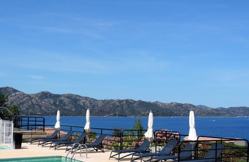 Figarella Apartment | Beautiful apartment for 4 people with WIFI, pool, A/C, TV, terrace and parking