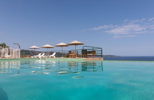 Figarella Apartment | Beautiful apartment for 4 people with WIFI, pool, A/C, TV, terrace and parking